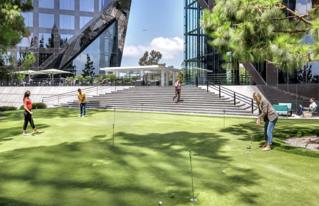 Mini Golf - Newport Gateway - 19800 & 19900 MacArthur Blvd  Irvine, CA 92612
