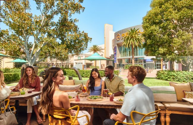 Lifestyle photography of shops at Irvine Spectrum Center.