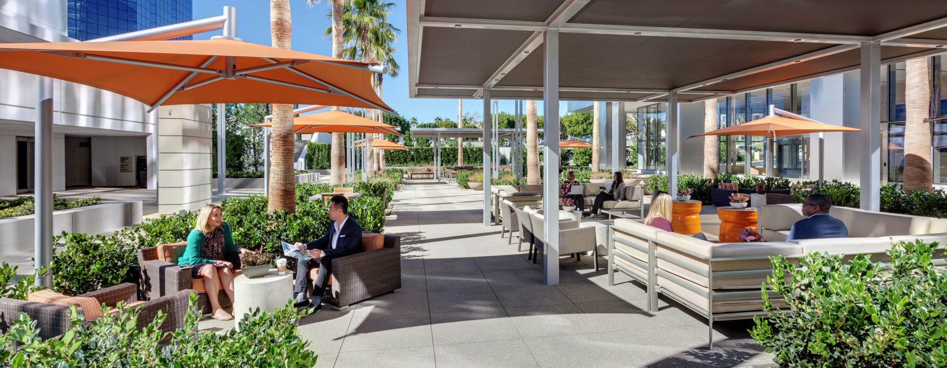Outdoor Workspace - One La Jolla Center - 4655 Executive Drive  San Diego, CA 92121