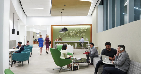 Lifestyle photography of the lounge space at The Exchange in 71 S. Wacker, Chicago, IL