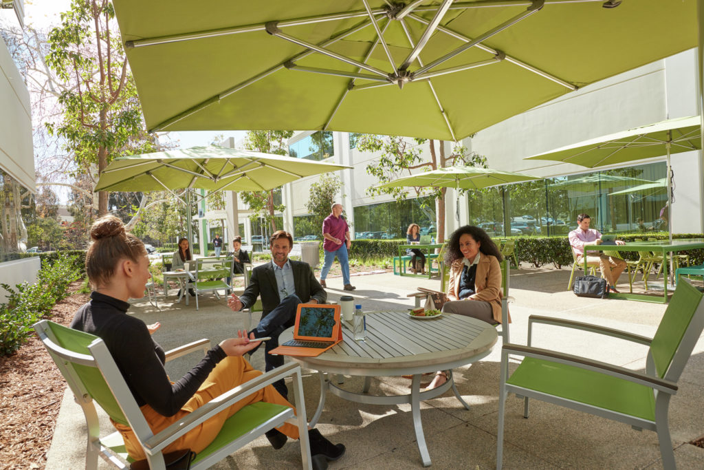 Lifestyle photography of the outdoot workspace at Canyon Ridge Technology Park