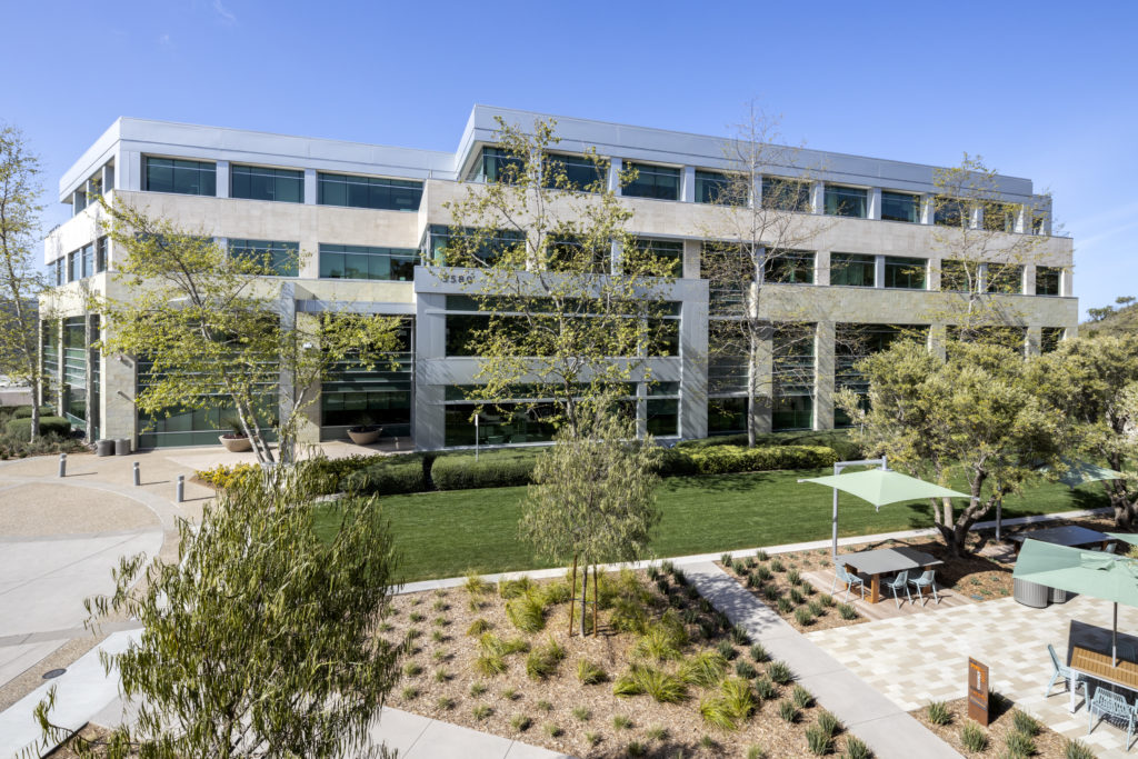 Building exterior photography of 3580 Carmel Mountain Road in San Diego, CA